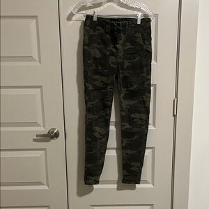 American Eagle Dark Green Camouflage Pants